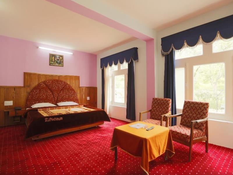Hotel Mohan Palace มะนาลี ภายนอก รูปภาพ